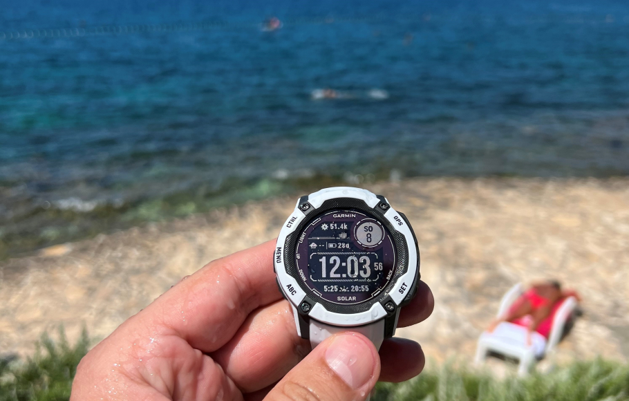 Plavání v moři s hodinkami Garmin